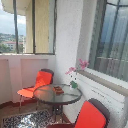 Apartment Farmec *